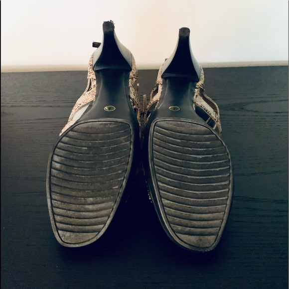 New Aquatalia Platform Cage Heel Sandals Snakeskin - Picture 7 of 8